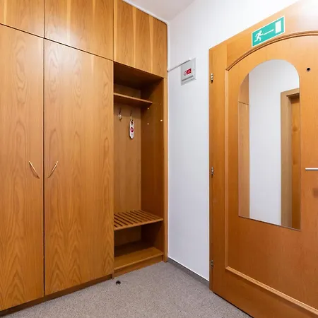 Hotel širák 3*