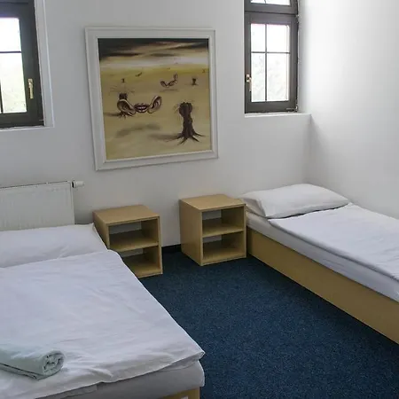 Hotel Sirak Most