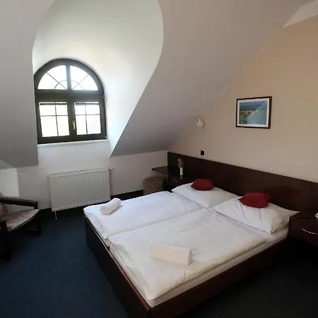 Sirak Hotel Most